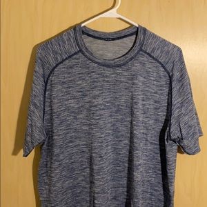 Lululemon blue tee shirt